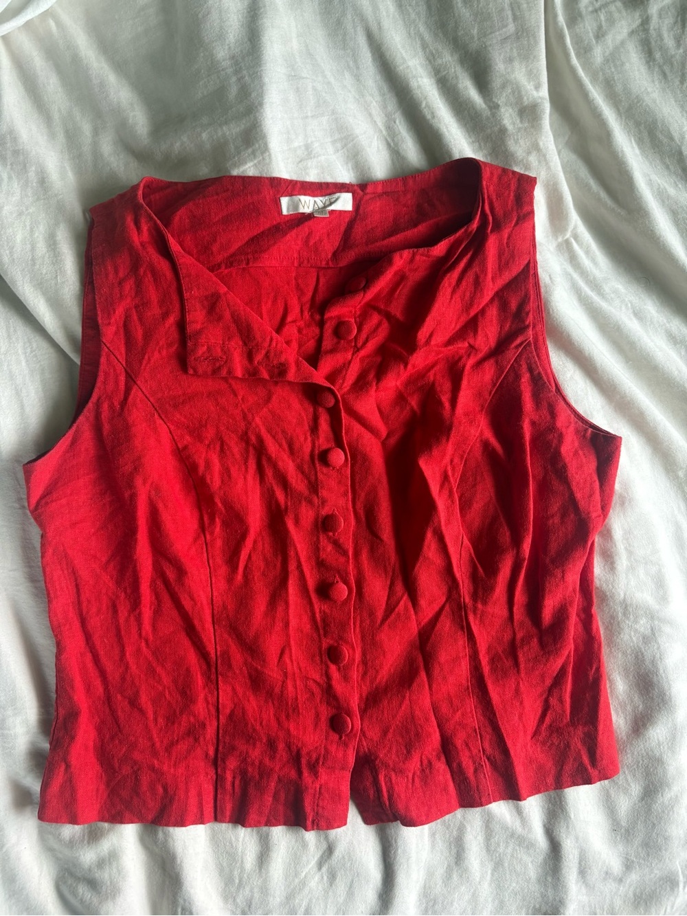 WAYF Classic Women's Red Button-Front Sleeveless Top